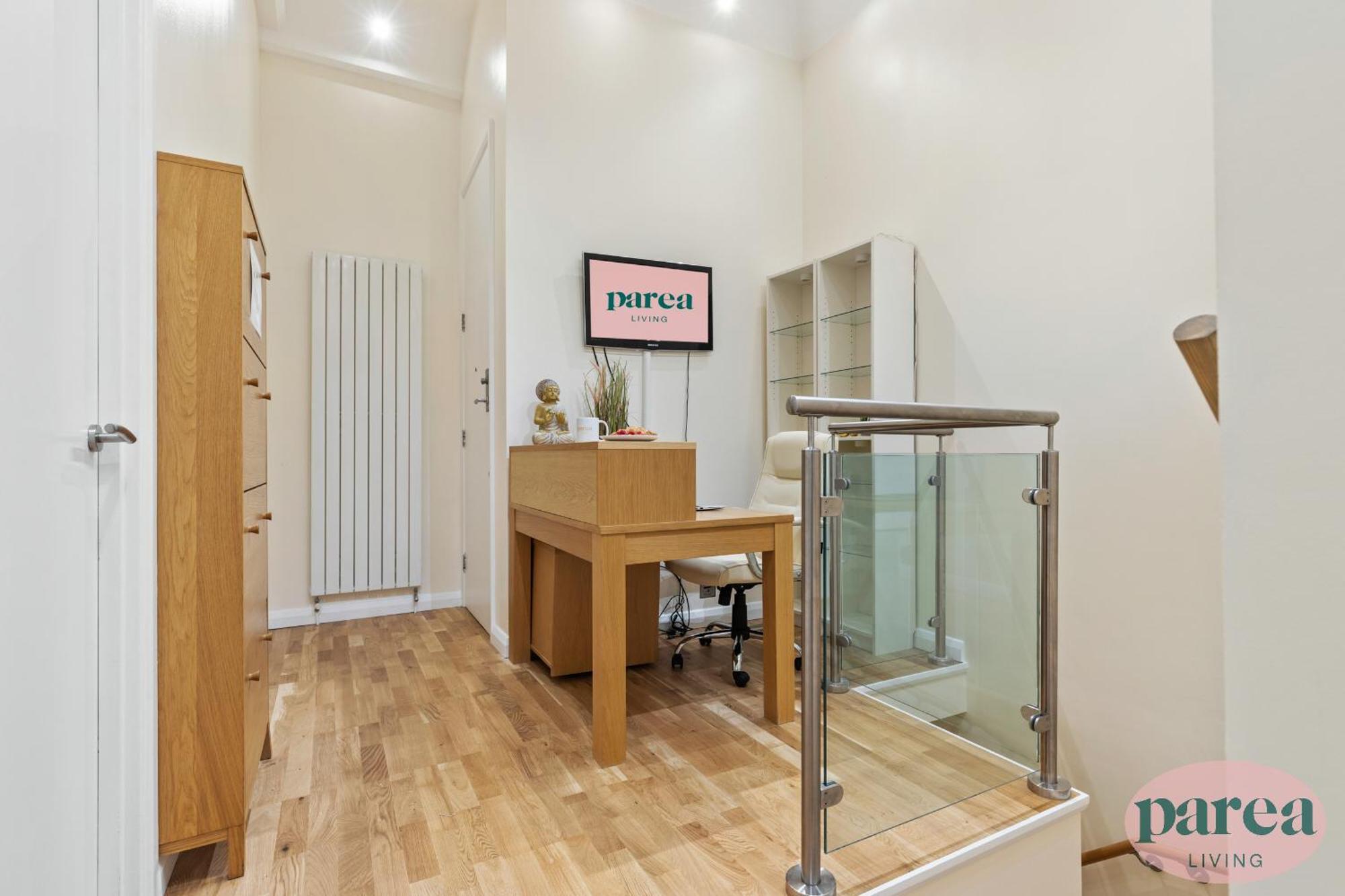 Appartamento Parea Living - Canary Wharf, Secluded Luxury Flat W Free Parking & Remote Working