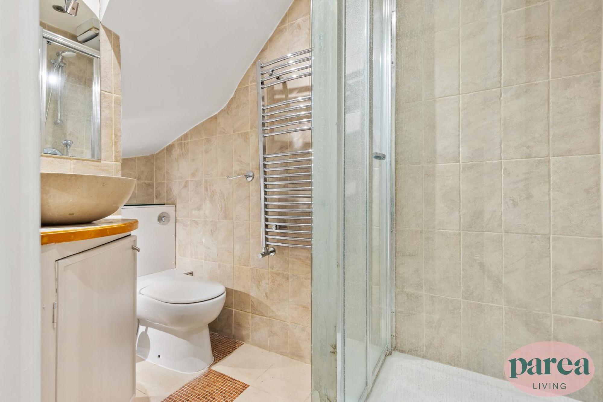 Parea Living - Canary Wharf, Secluded Luxury Flat W Free Parking & Remote Working Appartamento